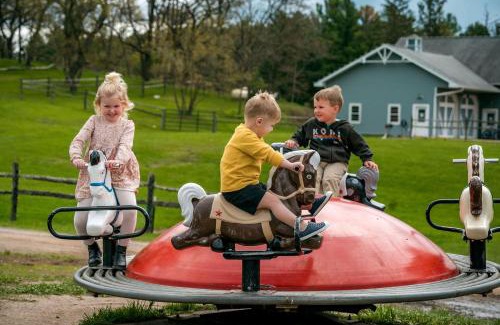 St Croix Falls House | Beautiful Family Cabin with Cozy Interior and Exterior in Saint Croix Falls, Wisconsin