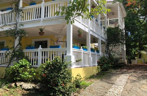 Contadora Island Apartment | Beautiful Family Apartment - Contadora Island