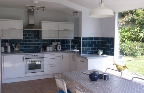 St. Keverne Cottage | Beautiful Family Friendly Cottage - Village Centre with Private Enclosed Garden