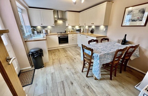 Lavenham House | Beautiful family friendly cottage