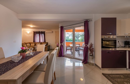 Kapelica Villa | Beautiful family-friendly villa, pool & private garden, 15 minutes from the beach