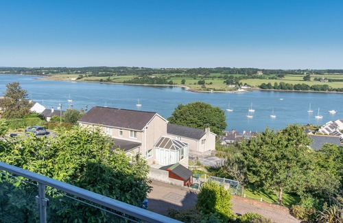 Y Felinheli House | Beautiful family home with fantastic views over the Menai straits
