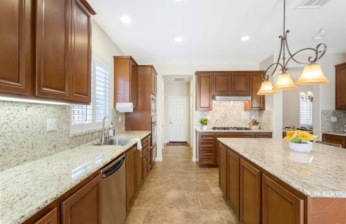 Temecula House | Beautiful Family Home, Large Patio & Backyard