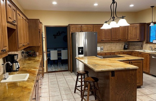 Park Hill House | Beautiful family home with panoramic views of Lake Tenkiller