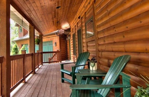 Mt Cobb House | Beautiful family retreat home in Northern Pocono.