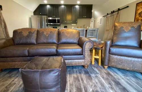 Kernersville House | Beautiful Farm and Barndo Loft in Kernersville with WiFi and AC