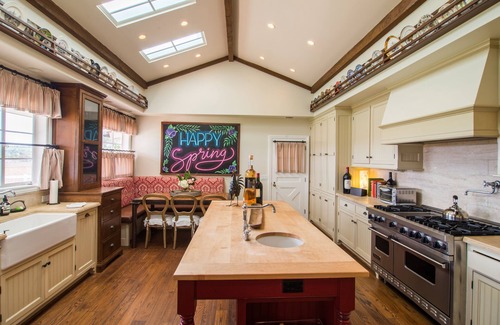 Guajome House | Beautiful farm on 2.1 acre property in Oceanside, CA