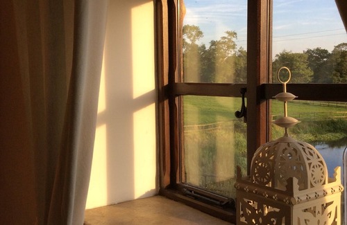 Congleton House | BEAUTIFUL FARM STAY AT THE SADDLERY CHESHIRE