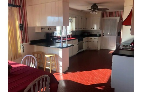 Ferrum House | Beautiful Farm Stay with lots of views and picturesque scenery!