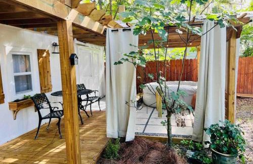 Fernandina Beach House | Beautiful farmhouse in Fernandina Beach