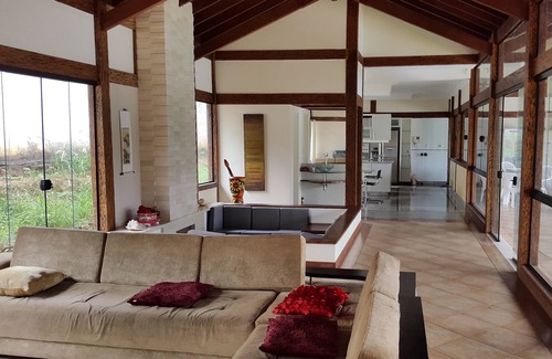 Nova Odessa House | Beautiful farmhouse for rent