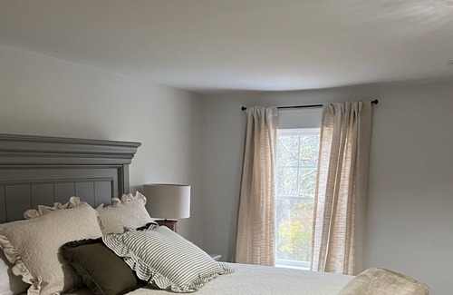 West Leisenring Other | Beautiful Farmhouse close to Historical sites.