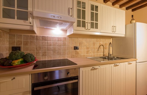 San Pietro a Cegliolo House | Beautiful farmhouse in the Tuscan countryside with private pool.