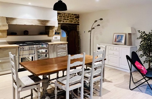 Bourseul Other | Beautiful farmhouse sleeps 2 to 6+ with 4 bedrooms, 1 bath & 3 shower rooms.