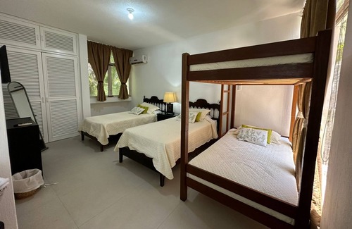 Puerto San Jose House | Beautiful Five Bedroom Ocean Home CH002