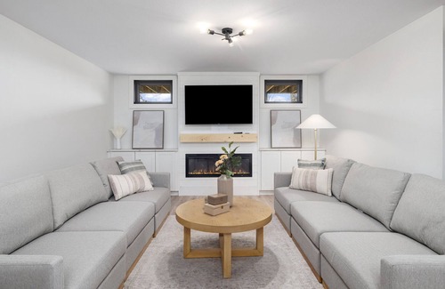 Nixa Other | Beautiful five star rolling hills estate
