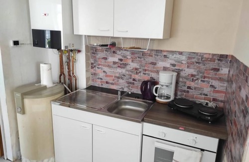 Zeitz Apartment | Beautiful flat with a lovely volleyball court