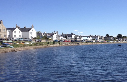 Findhorn Cottage | Beautiful four bedroom cottage in the heart of Findhorn.