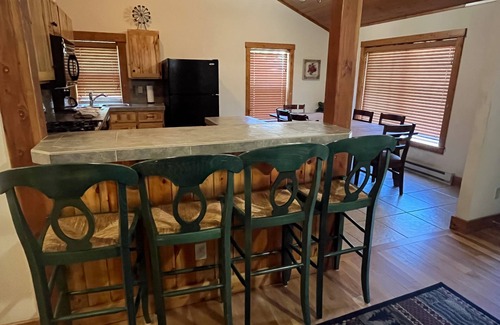 Almont Cabin | Beautiful Four Bedroom Taylor River Cabin with Private Hot Tub