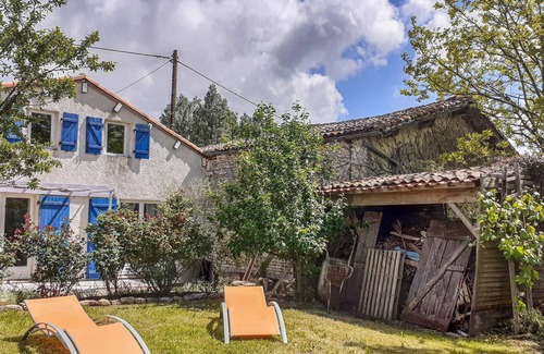 Fontenille-Saint-Martin-d'Entraigues House | Beautiful home in Fontenille St.Martin