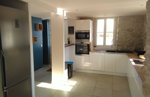 Noirmoutier-en-l'Ile Villa | Beautiful Noirmoutier house with swimming pool for 12-15 people.