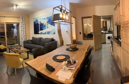 Sainte-Foy-Tarentaise Apartment | Beautiful apartment in a new residence, 2 steps from the slopes. Exceptional view