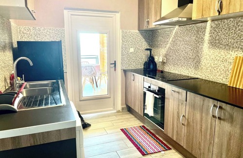 Sada House | Beautiful full T2 equipped with sada with island view