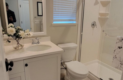 Gaithersburg Apartment | Beautiful fully furnished basement apartment with own entrance