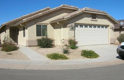 Sierra Vista House | Beautiful! Fully Furnished w/Rec Ctr Pools, Jacuzzi, Fitness Room