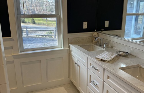Falmouth House | Beautiful, fully renovated 4 bedroom home with ocean views in fabulous Falmouth