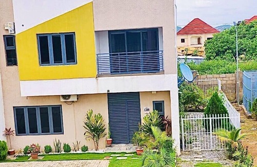 Karsana House | Beautiful furnished 2 bedroom house in Abuja, FCT, Nigeria - Six Star