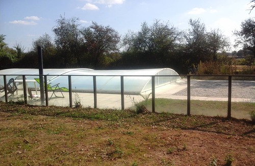 Gajoubert Cottage | Beautiful gîte on a working farm