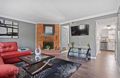 Snellville House | Beautiful GA Townhome
