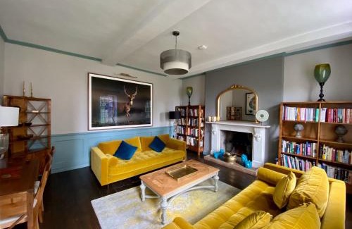 Blandford Saint Mary House | Beautiful Georgian House located in Blandford