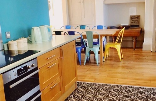 Gosport House | Beautiful Georgian Grade II Listed Detached House sleeps 18