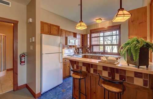 Mont-Tremblant Condo | Beautiful Getaway Mont Tremblant 2 bedrooms 2 bath