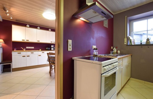 Tillet Apartment | Beautiful gîte in former farmhouse with garden