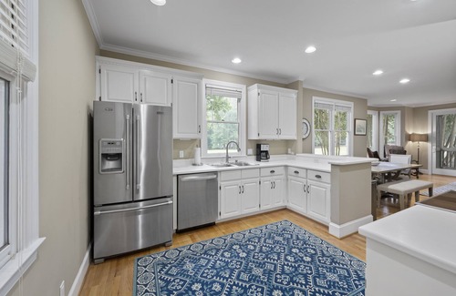 Lake Oconee Cottage | Beautiful Golf Cottage in Gated/Resort Community Close to