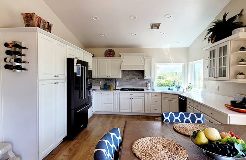Saddlebrooke House | Beautiful Golf Course Home w/Mtn Views, Gas Grill, Shared Pool/Hot Tub - Dog OK
