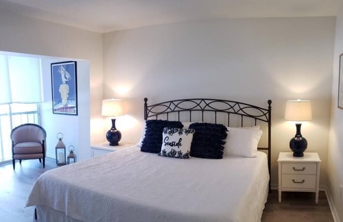 Plantation Condo | Beautiful Golf Course View just minutes from the beach!