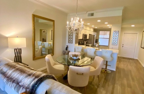 Tropical Cove Condo | Beautiful Golf Designer Condo in Golf Village Lexington Country Club Fort Myers