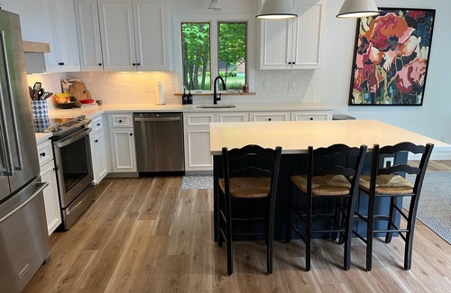 Harbor Springs House | Beautiful Goodhart Home on Lake Michigan along The Tunnel of Trees