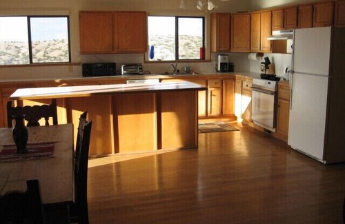 Placitas House | Beautiful & Gracious Accommodations in the Sandia Foothills