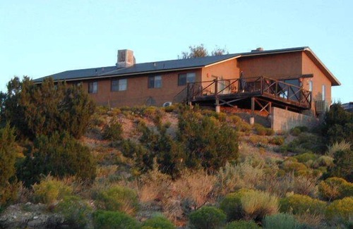 Placitas House | Beautiful & Gracious Accommodations in the Sandia Foothills