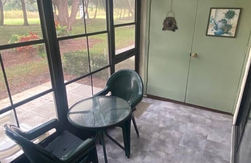 East Lake Woodlands Condo | Beautiful Ground Floor Condo. (2 Bed/2 Bath)