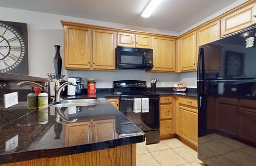 New Braunfels Condo | Beautiful Guadalupe River hideaway! WW E101 *Free Tubes with Rental*