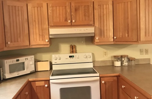 Sapphire House | BEAUTIFUL GUEST HOUSE NEAR THE SMOKEY MOUNTAINS. PROPERY IS FOR VACATION.
