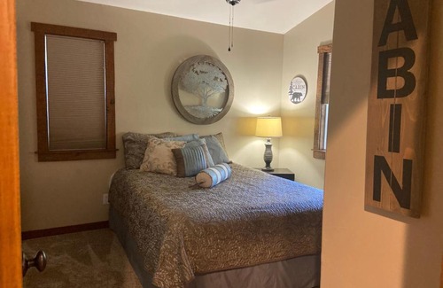 Crestline House | Beautiful guesthouse in Crestline