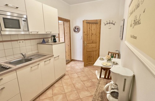 Altharlingersiel Apartment | Beautiful Gulfhof: 45sqm apartment Buurnstuuv 3 persons, garden & terrace
