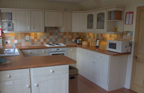 Portreath House | BEAUTIFUL HARBOURSIDE COTTAGE, 2 MIN WALK TO BEACH, Check out reduced 2025 rates